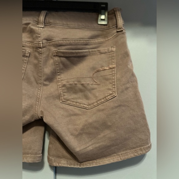 American Eagle Outfitters - Brown/Purple Midi Length Shorts (Size 4) - Picture 7 of 9